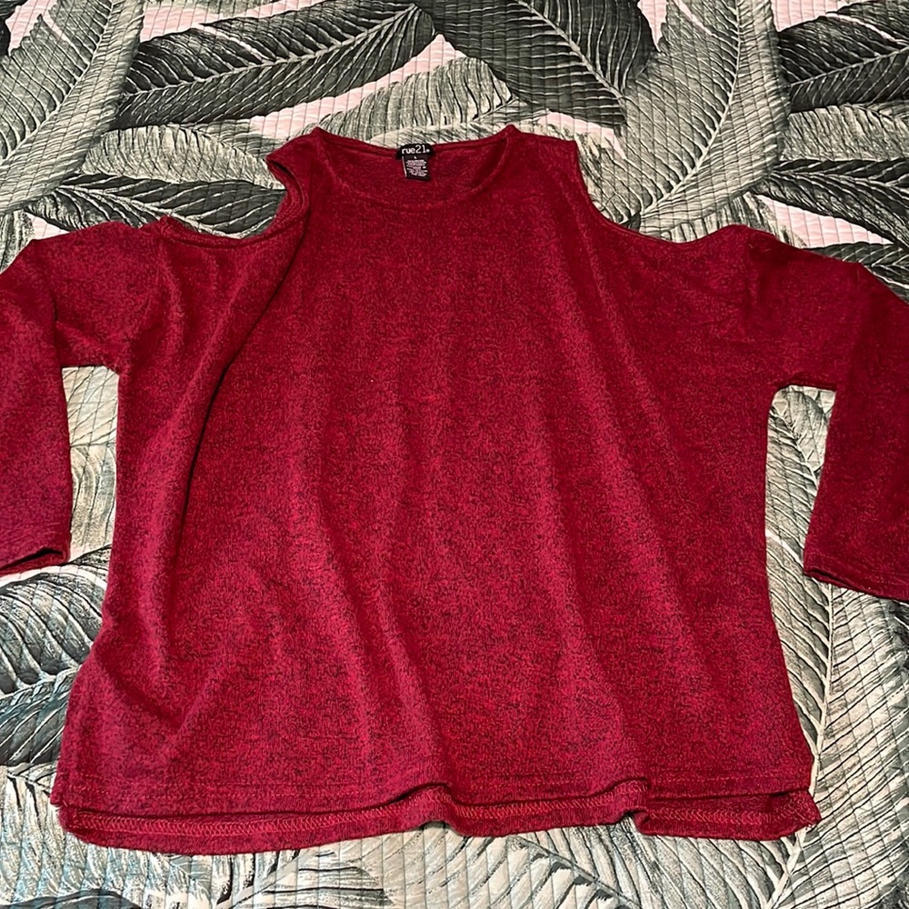 Red Rue 21 Sweater/Shirt
